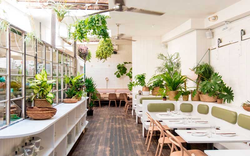 Cómo decorar un restaurante con poco dinero