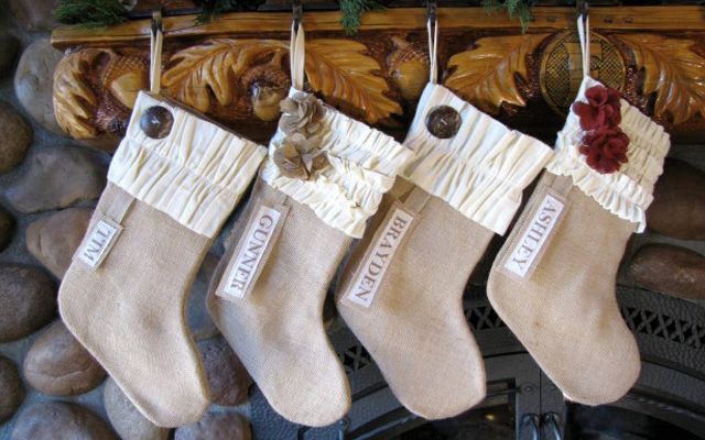 Decoración navideña con calcetines de diseño