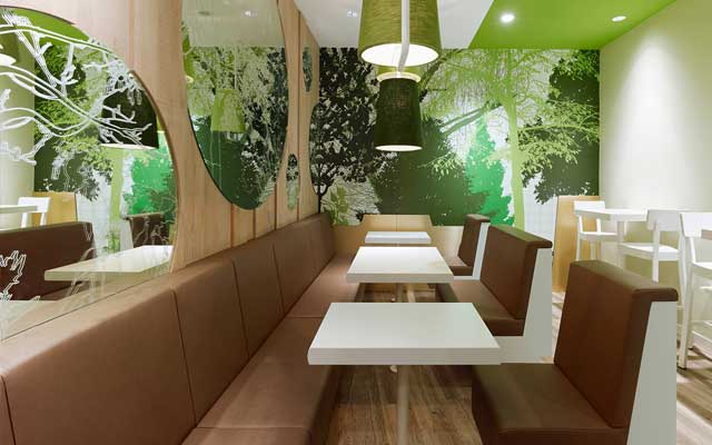 Diez ideas para decorar restaurantes con bancos corridos
