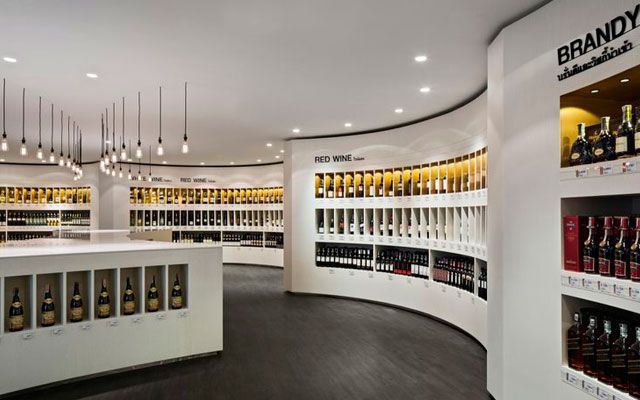 Diseño interior de vinotecas